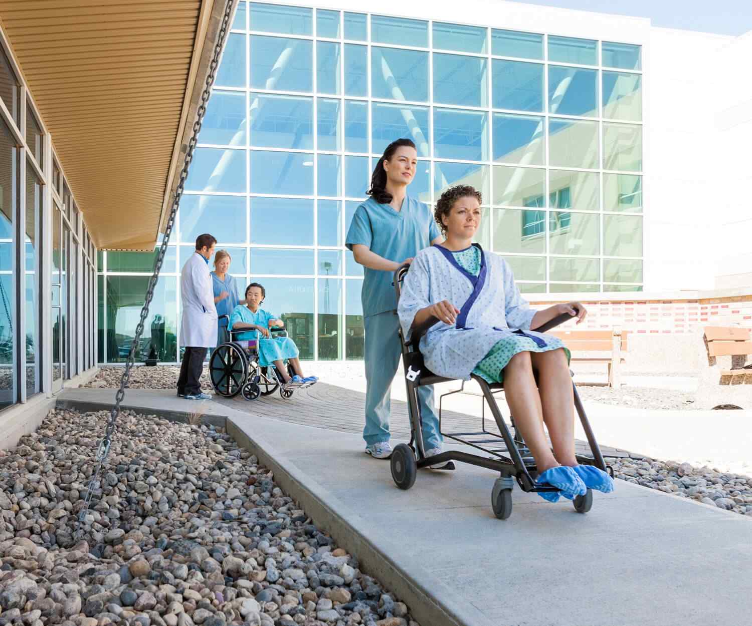 https://www.snhospital.org/wp-content/uploads/2021/07/card_image_02.jpg